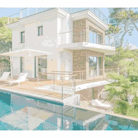 Refuge D'ete Elegant A Deux Pas De La Βίλα Αντίμπ